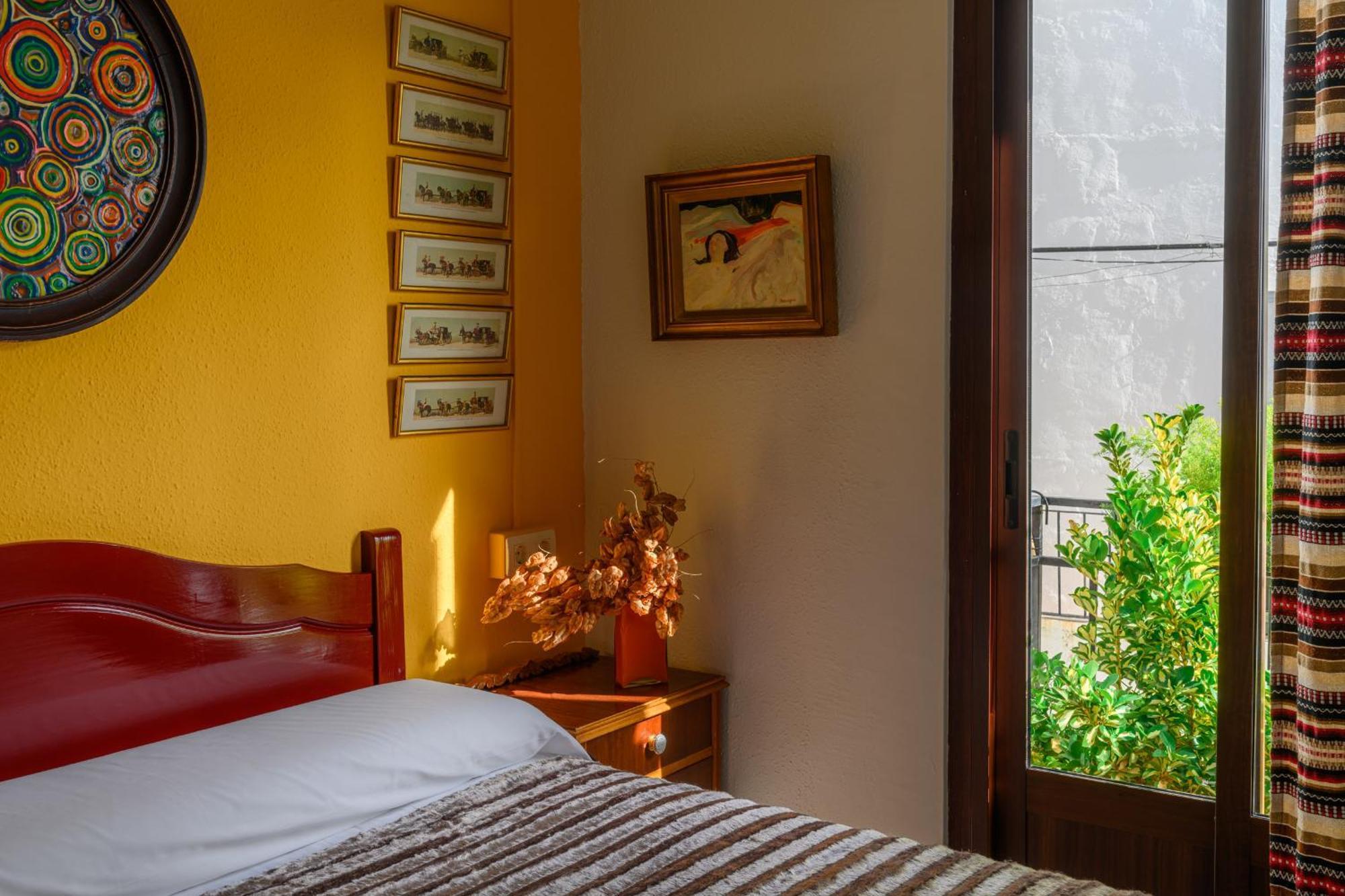 Astarte Guesthouse Castillo de Locubin Ngoại thất bức ảnh